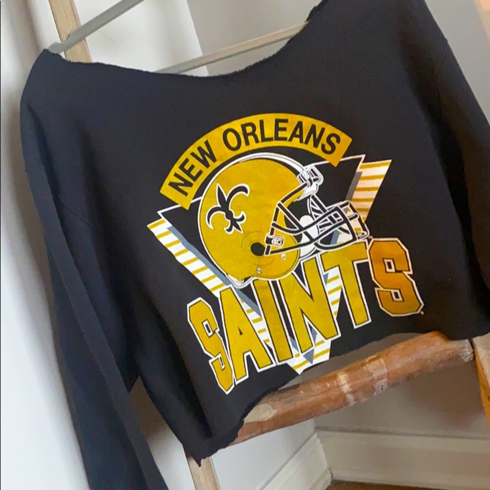 CROP SAINTS NO FLEECE SWEATER